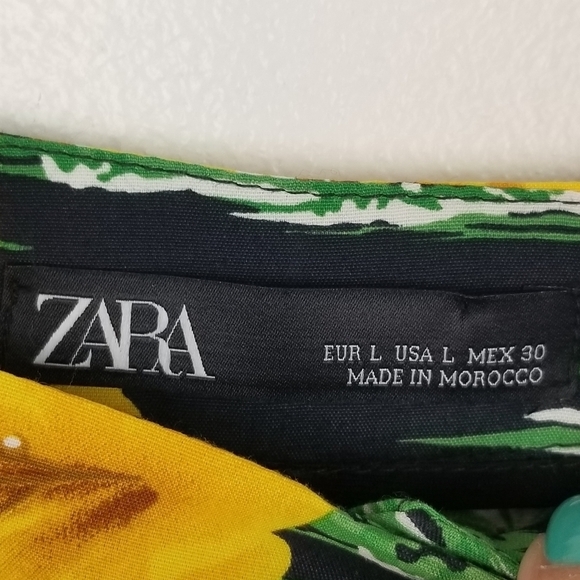 NWOT Zara Tropical Floral Palm Shorts - Picture 2 of 9